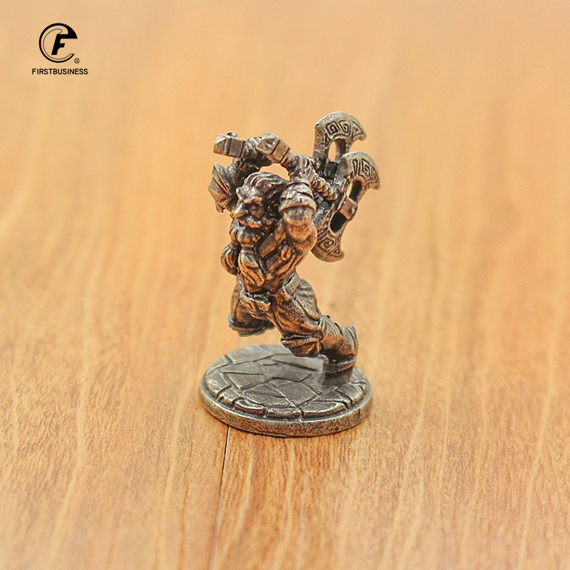 Vintage wit messing miniatuur  - Board Game Vintage recensie en prijs